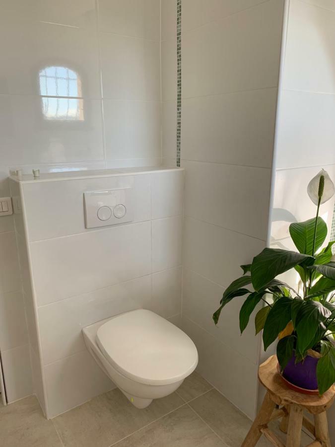 Bed & Breakfast Les Lillas Saint-Jeannet  ภายนอก รูปภาพ